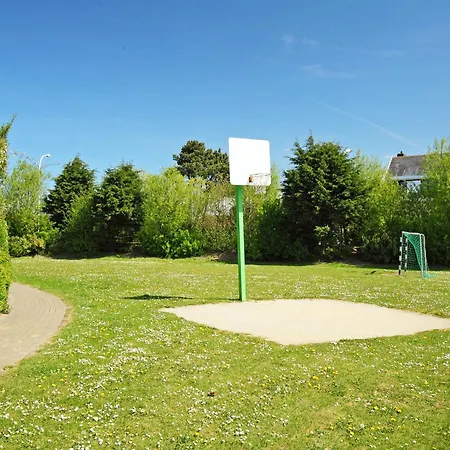 Zeewind 198 With Parking By Interhome *